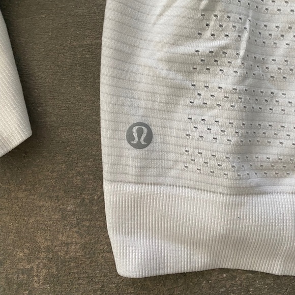 Lululemon Size 6/8 Breeze By Long Sleeve White - Picture 3 of 4